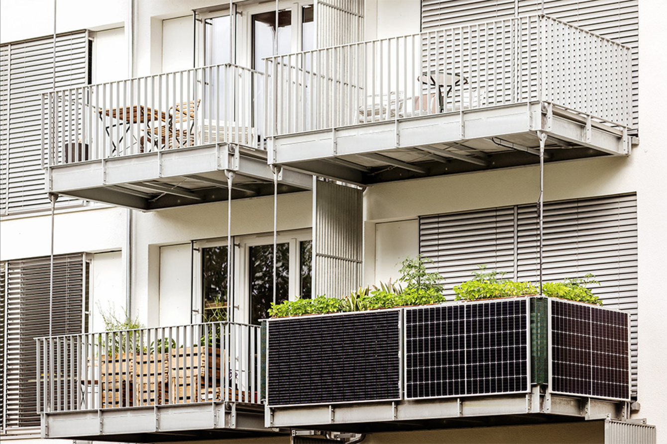 Balkon&shy;kraftwerk bei E-Connect GmbH in Frankfurt am Main