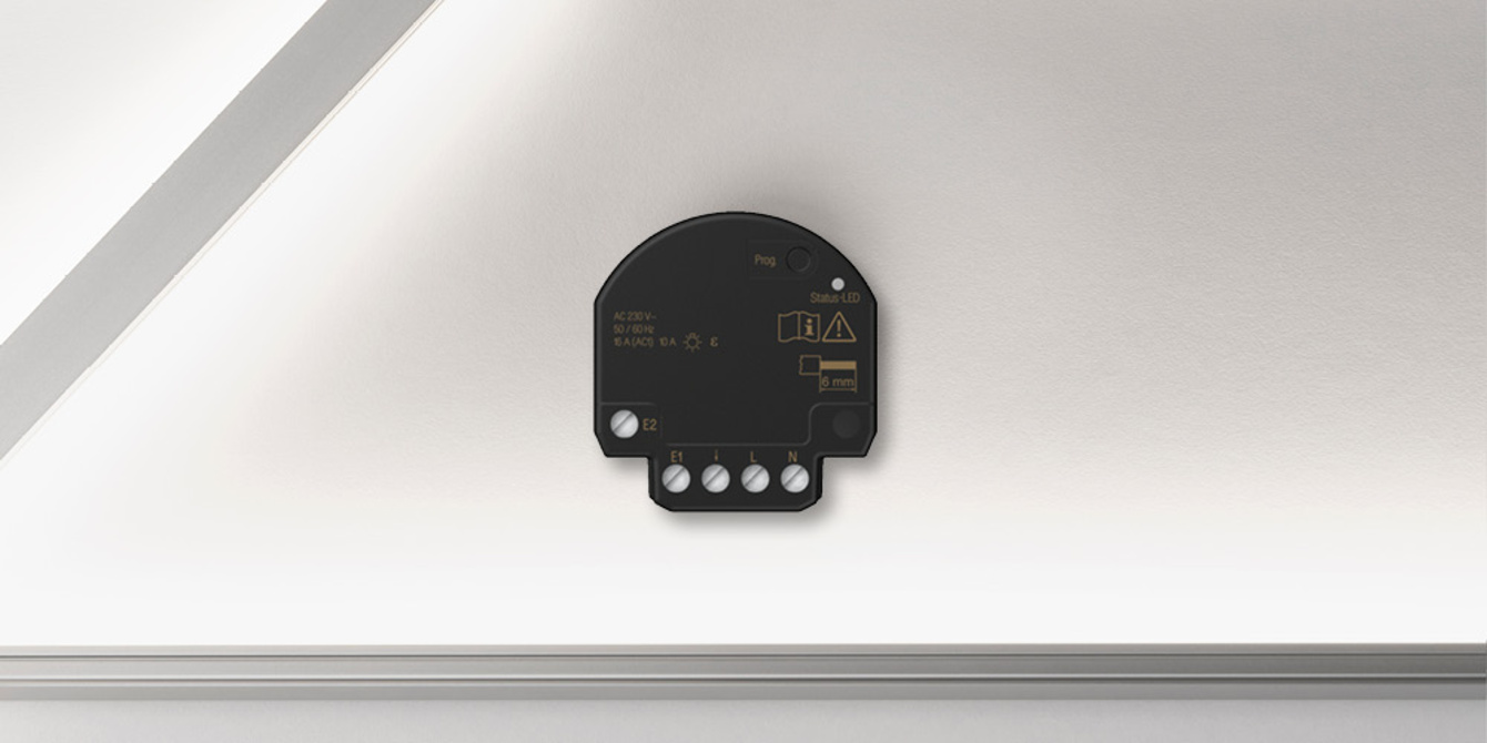 JUNG HOME Jalousieaktor Mini bei E-Connect GmbH in Frankfurt am Main