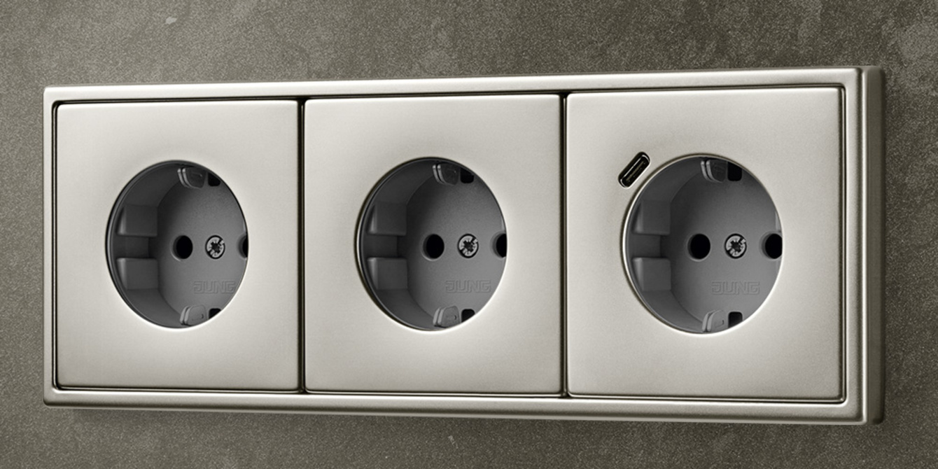 SCHUKO® Steckdosen mit USB bei E-Connect GmbH in Frankfurt am Main